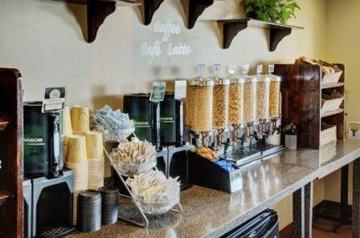 Lakeview Inns & Suites - Slave Lake Dış mekan fotoğraf